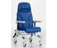 Electric treatment chair / 3-section / on casters
