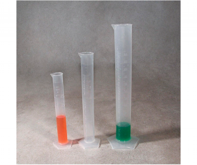HIGH AND GRADUATED CYLINDERS IN PP